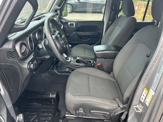 Used 2018 Jeep Wrangler Unlimited Sport AWD/4WD image 20