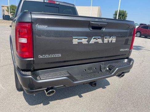 Used 2026 RAM 1500 Laramie AWD/4WD image 12
