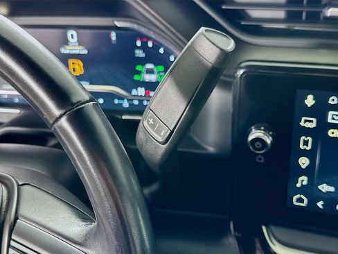 Used 2024 GMC Sierra 2500 AT4X image 34