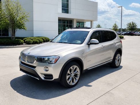 Used 2017 BMW X3 xDrive28i AWD/4WD image 1