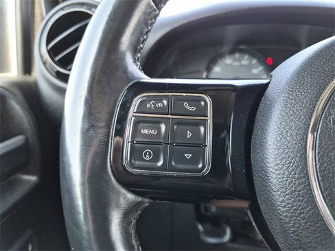 Used 2016 Jeep Wrangler Unlimited Sahara image 25