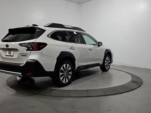 Certified 2025 Subaru Outback Touring AWD/4WD image 6