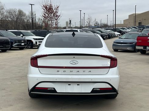 Certified 2023 Hyundai Sonata Limited w/ Cargo Package image 11