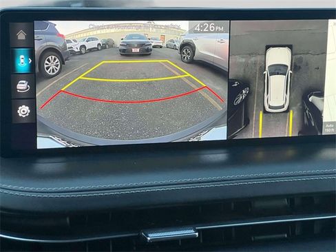 Used 2024 Genesis GV70 2.5T w/ Sport Prestige Package image 38