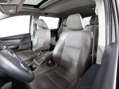 Used 2015 Honda Odyssey EX-L image 11