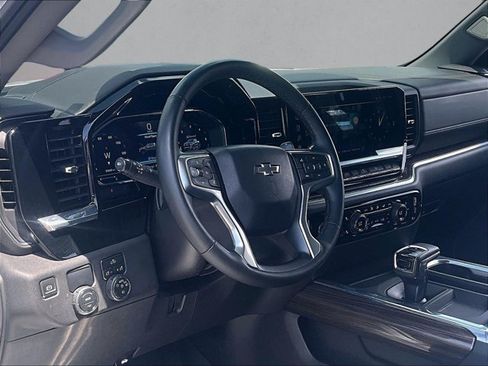 Used 2023 Chevrolet Silverado 1500 RST RWD image 13