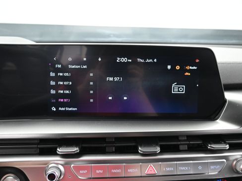 Used 2025 Kia Telluride S FWD image 19