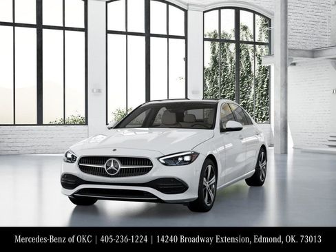 Used 2025 Mercedes-Benz C 300 4MATIC Sedan image 41