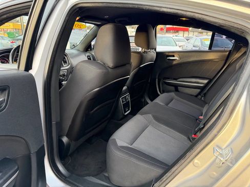 Used 2018 Dodge Charger SXT Plus image 36