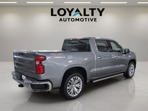 Used 2022 Chevrolet Silverado 1500 LTZ w/ Technology Package image 5