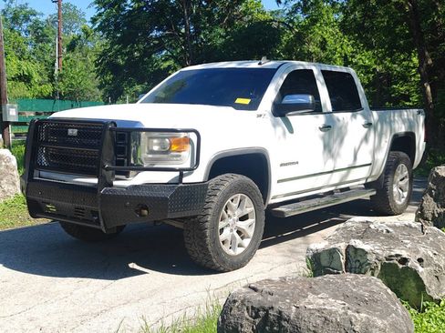 Used 2015 GMC Sierra 1500 SLT w/ SLT Crew Cab Value Package AWD/4WD image 11