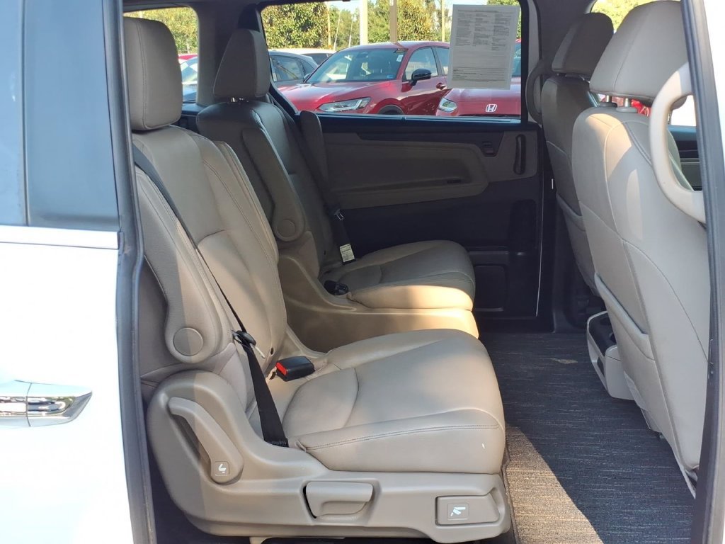 Used 2024 Honda Odyssey EX-L image 17