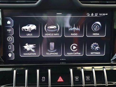 Used 2024 Lamborghini Urus S AWD/4WD image 25
