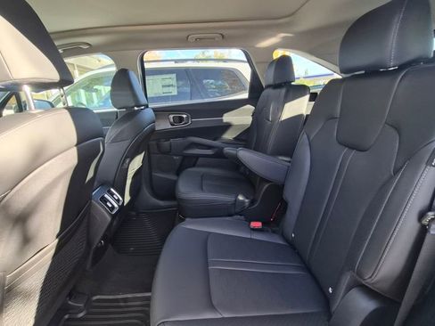 New 2026 Kia Sorento X-Line EX image 15