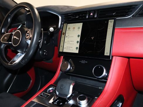 Used 2022 Jaguar F-PACE SVR AWD/4WD image 60