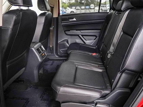 Used 2021 Volkswagen Atlas SE w/ Towing Package image 20