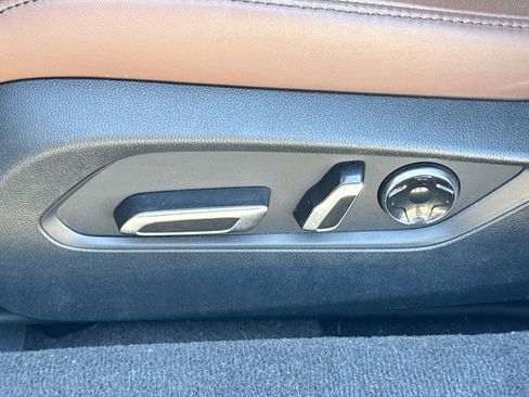 Used 2023 Acura TLX w/ Technology Package image 19