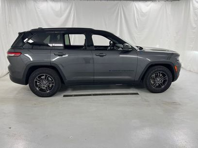 Used 2024 Jeep Grand Cherokee Trailhawk