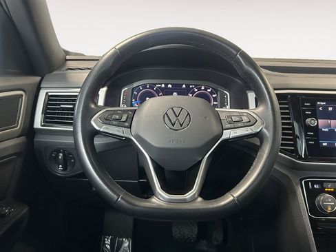 Used 2020 Volkswagen Atlas Cross Sport SEL image 14