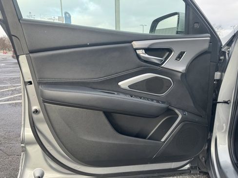Used 2024 Acura RDX SH-AWD image 10