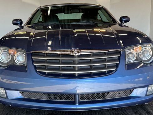 Used 2005 Chrysler Crossfire Limited image 3