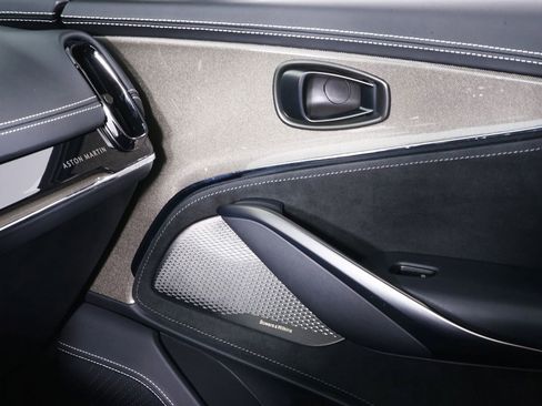 Used 2025 Aston Martin DBX 707 AWD/4WD image 22