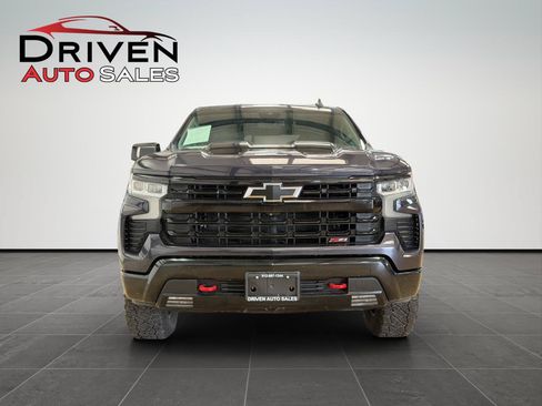 Used 2022 Chevrolet Silverado 1500 LT Trail Boss w/ LT Trail Boss Premium Package AWD/4WD image 8