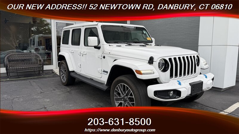 Used 2023 Jeep Wrangler Unlimited Sahara AWD/4WD image 7