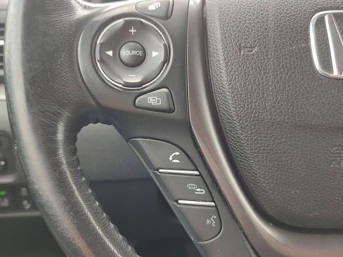 Used 2017 Honda Pilot EX-L image 16