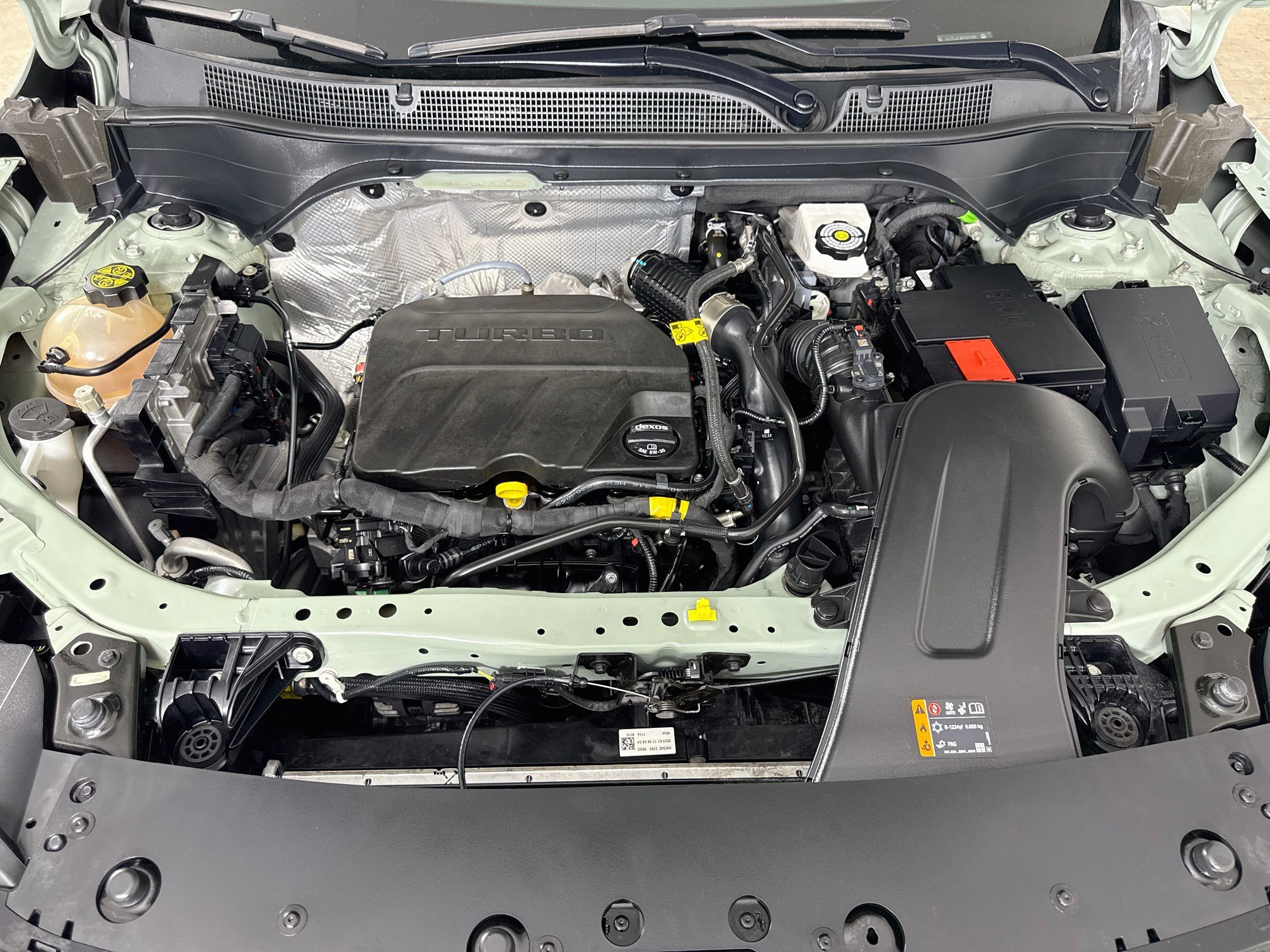 Used 2024 Chevrolet Trax RS FWD image 31