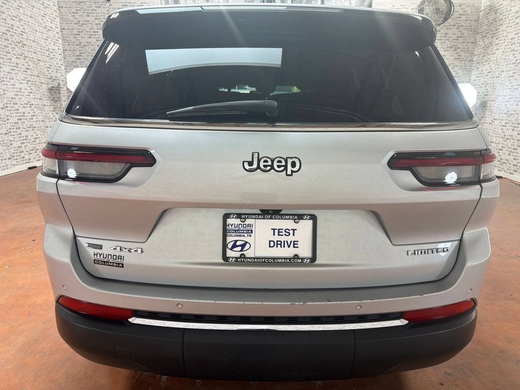 Used 2021 Jeep Grand Cherokee L Limited AWD/4WD image 6