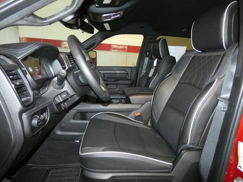 New 2026 RAM 3500 Limited image 10