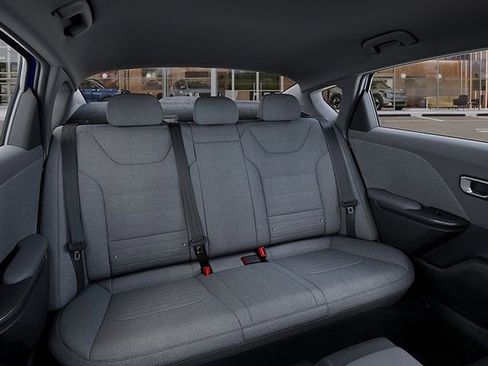 New 2025 Kia K4 EX image 30
