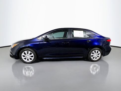 Used 2022 Toyota Corolla LE FWD image 9