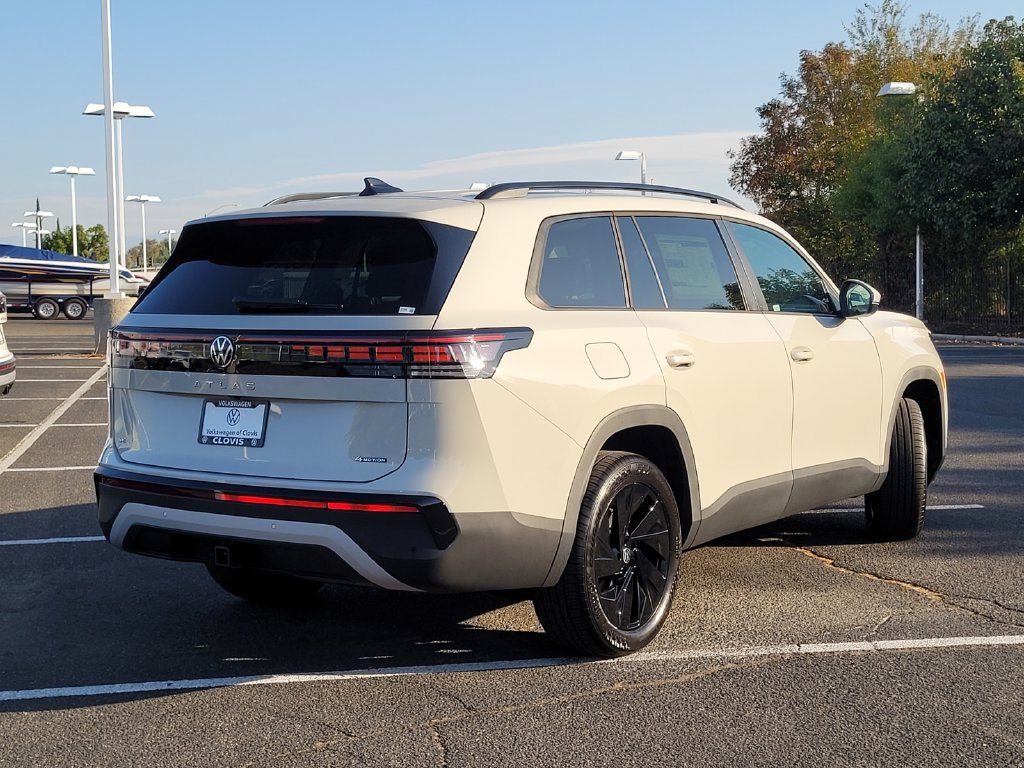 New 2027 Volkswagen Atlas SE AWD/4WD image 5