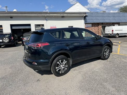 Used 2018 Toyota RAV4 LE w/ All Weather Liner Package AWD/4WD image 8