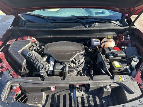 Used 2022 GMC Acadia Denali w/ Denali Ultimate Package image 16