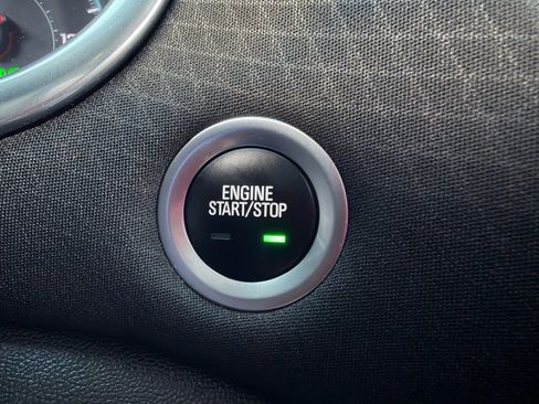 Used 2020 Chevrolet Malibu LT image 33