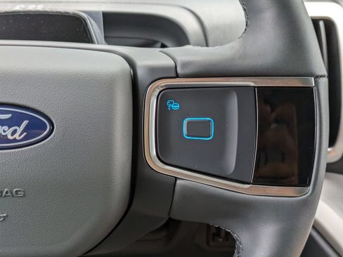 New 2026 Ford Expedition Max Active RWD image 28