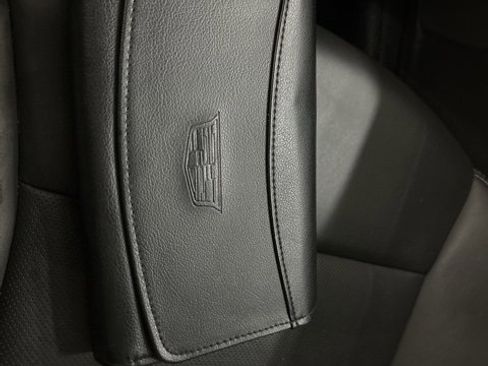 Used 2023 Cadillac XT6 Sport image 40