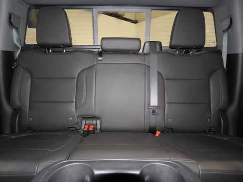 Certified 2020 Chevrolet Silverado 1500 LTZ w/ Technology Package image 33