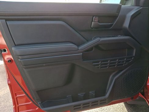 Certified 2025 Toyota Tacoma SR image 15