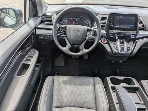 Certified 2024 Honda Odyssey Elite image 24