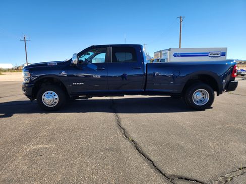 Used 2024 RAM 3500 Laramie image 8