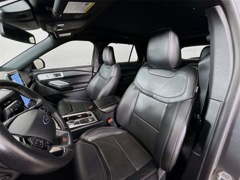 Used 2021 Ford Explorer ST w/ Equipment Group 401A image 2