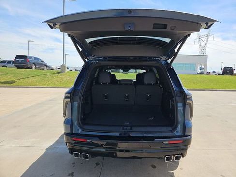 New 2026 Chevrolet Traverse RS FWD image 27