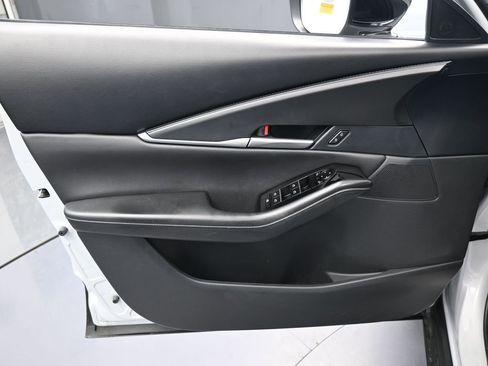 Used 2024 MAZDA CX-30 AWD 2.5 S w/ Select Sport Pkg image 12