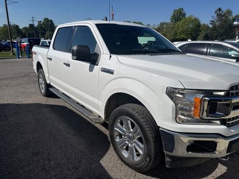 Used 2020 Ford F150 XLT w/ Equipment Group 302A Luxury image 2