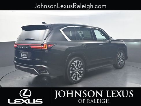 New 2026 Lexus LX 600 4WD w/ Accessory Package (2T) image 9