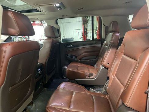 Used 2016 Chevrolet Suburban LTZ AWD/4WD image 23